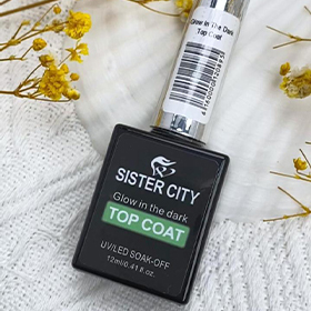 Glow in the dark top coat